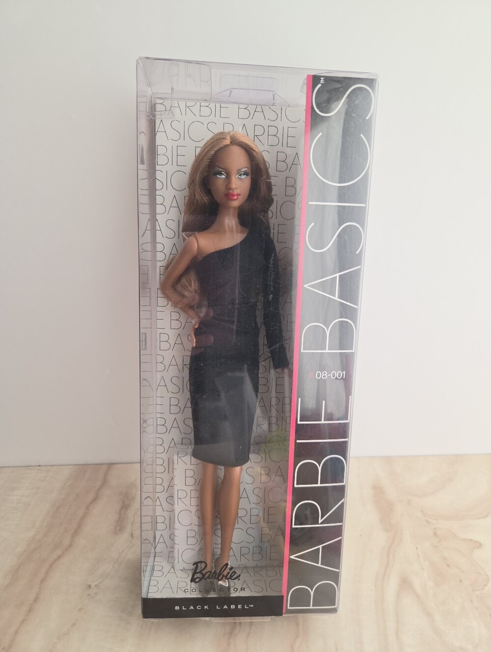 Barbie Basics 2009 #08-001 Black Label Mattel NRFB